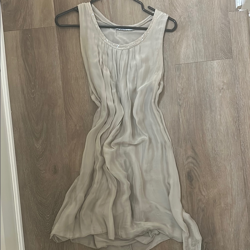 100% silk - Italian made Elegant Beige Sleeveless Dress